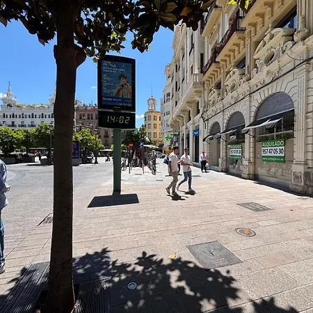 Balcon De Tendillas 아파트 *